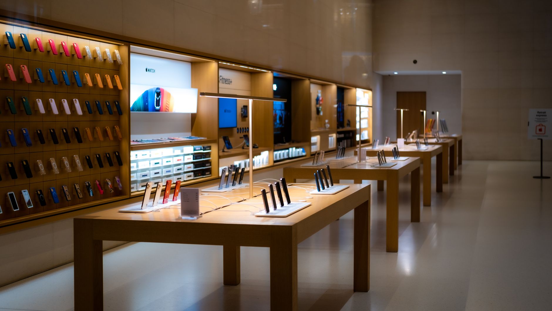 SS Retail IPO